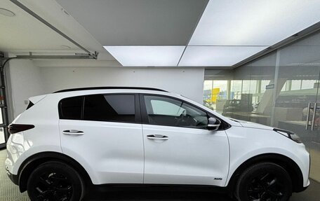 KIA Sportage IV рестайлинг, 2018 год, 2 499 000 рублей, 5 фотография