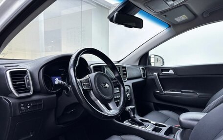 KIA Sportage IV рестайлинг, 2018 год, 2 499 000 рублей, 20 фотография