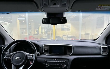 KIA Sportage IV рестайлинг, 2018 год, 2 499 000 рублей, 17 фотография