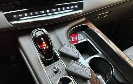 Cadillac Escalade V, 2024 год, 13 400 013 рублей, 11 фотография