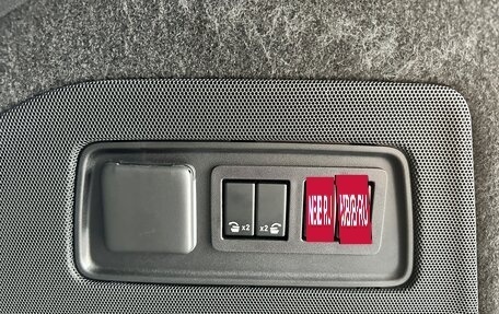 Cadillac Escalade V, 2024 год, 13 400 013 рублей, 17 фотография