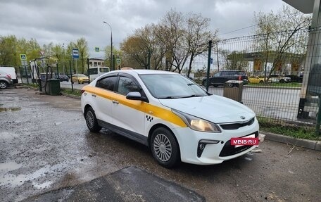 KIA Rio IV, 2018 год, 650 000 рублей, 4 фотография