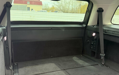 Land Rover Discovery IV, 2017 год, 2 600 000 рублей, 25 фотография