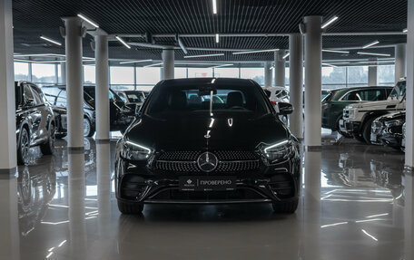 Mercedes-Benz E-Класс, 2021 год, 5 380 000 рублей, 3 фотография