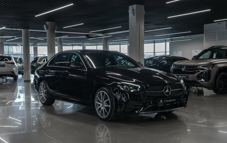 Mercedes-Benz E-Класс, 2021 год, 5 380 000 рублей, 2 фотография