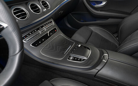 Mercedes-Benz E-Класс, 2021 год, 5 380 000 рублей, 17 фотография