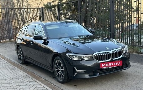 BMW 3 серия, 2019 год, 2 750 000 рублей, 6 фотография