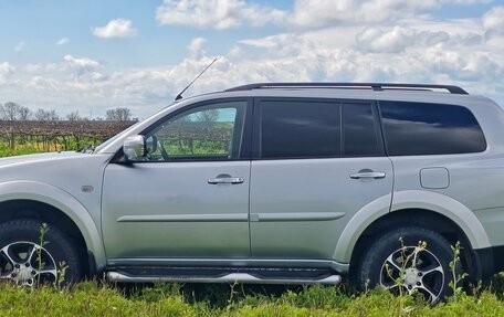 Mitsubishi Pajero Sport II рестайлинг, 2011 год, 1 550 000 рублей, 3 фотография