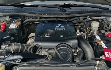 Mitsubishi Pajero Sport II рестайлинг, 2011 год, 1 550 000 рублей, 6 фотография