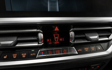 BMW 3 серия, 2020 год, 4 360 000 рублей, 18 фотография