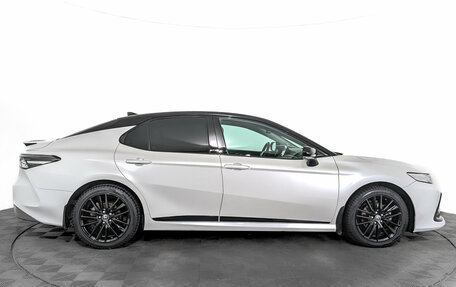 Toyota Camry, 2022 год, 3 976 394 рублей, 4 фотография