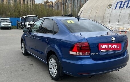 Volkswagen Polo VI (EU Market), 2017 год, 1 300 000 рублей, 3 фотография