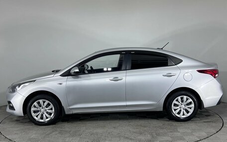 Hyundai Solaris II рестайлинг, 2017 год, 1 045 000 рублей, 5 фотография