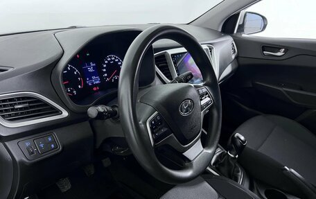 Hyundai Solaris II рестайлинг, 2017 год, 1 045 000 рублей, 9 фотография