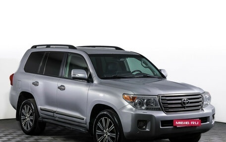 Toyota Land Cruiser 200, 2012 год, 3 678 000 рублей, 3 фотография
