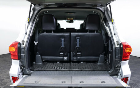 Toyota Land Cruiser 200, 2012 год, 3 678 000 рублей, 9 фотография