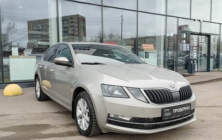 Skoda Octavia, 2017 год, 1 612 000 рублей, 3 фотография