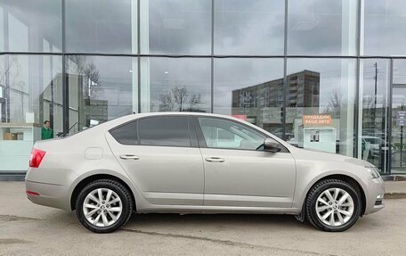 Skoda Octavia, 2017 год, 1 612 000 рублей, 5 фотография