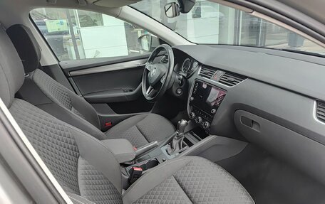 Skoda Octavia, 2017 год, 1 612 000 рублей, 13 фотография