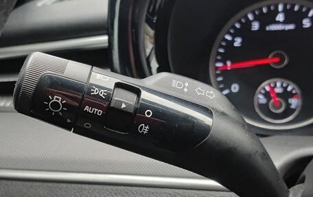 KIA K5, 2020 год, 2 299 800 рублей, 24 фотография