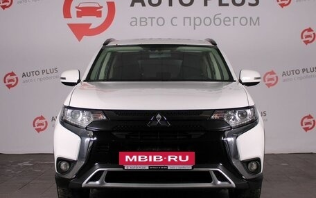Mitsubishi Outlander III рестайлинг 3, 2021 год, 2 159 000 рублей, 3 фотография