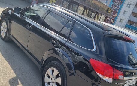 Subaru Outback IV рестайлинг, 2010 год, 1 050 000 рублей, 3 фотография