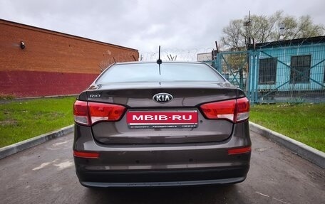 KIA Rio III рестайлинг, 2017 год, 1 000 000 рублей, 4 фотография