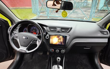 KIA Rio III рестайлинг, 2017 год, 1 000 000 рублей, 10 фотография