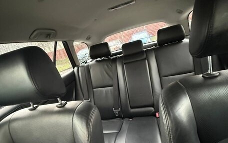 Toyota Avensis III рестайлинг, 2005 год, 850 000 рублей, 19 фотография