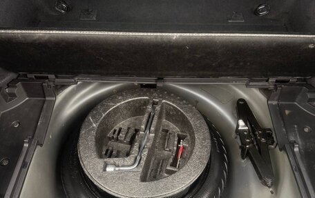 Toyota Avensis III рестайлинг, 2005 год, 850 000 рублей, 31 фотография