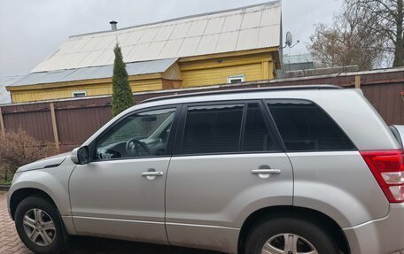 Suzuki Grand Vitara, 2011 год, 730 000 рублей, 2 фотография