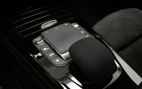 Mercedes-Benz CLA, 2020 год, 3 200 000 рублей, 22 фотография