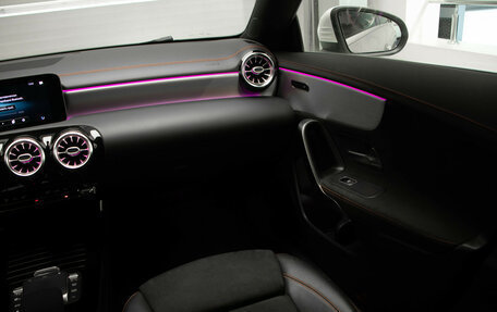 Mercedes-Benz CLA, 2020 год, 3 200 000 рублей, 26 фотография