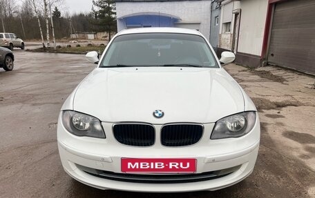 BMW 1 серия, 2010 год, 780 000 рублей, 2 фотография