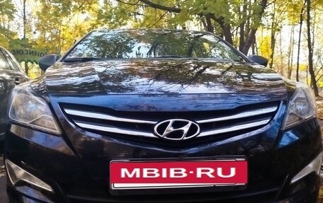 Hyundai Solaris II рестайлинг, 2014 год, 890 000 рублей, 5 фотография