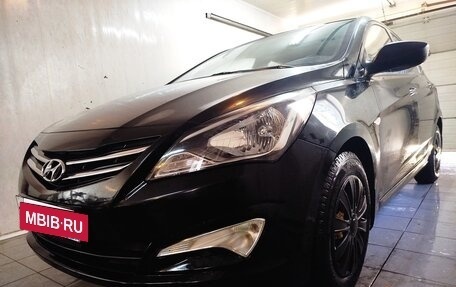 Hyundai Solaris II рестайлинг, 2014 год, 890 000 рублей, 10 фотография