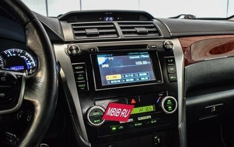 Toyota Camry, 2011 год, 1 350 000 рублей, 12 фотография