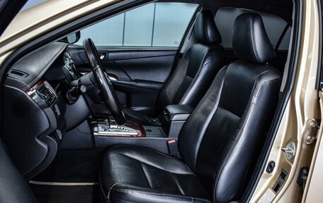 Toyota Camry, 2011 год, 1 350 000 рублей, 10 фотография