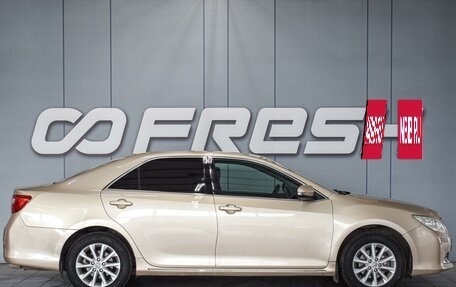 Toyota Camry, 2011 год, 1 350 000 рублей, 5 фотография