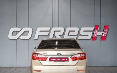 Toyota Camry, 2011 год, 1 350 000 рублей, 4 фотография