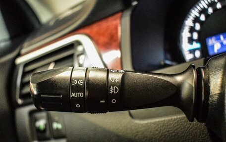 Toyota Camry, 2011 год, 1 350 000 рублей, 13 фотография