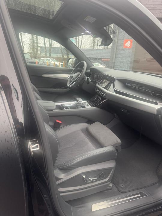 Audi Q8 I, 2023 год, 8 190 000 рублей, 3 фотография