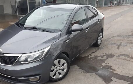 KIA Rio III рестайлинг, 2015 год, 1 060 000 рублей, 1 фотография