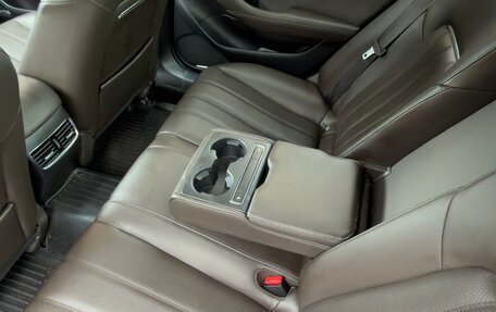 Mazda 6, 2020 год, 3 250 000 рублей, 10 фотография