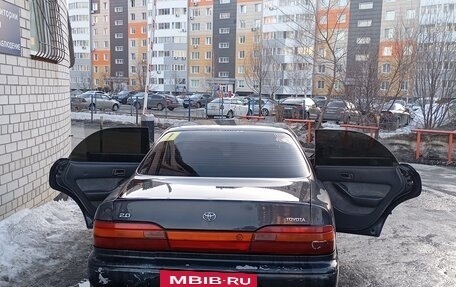 Toyota Vista, 1992 год, 230 000 рублей, 4 фотография