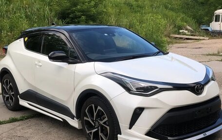 Toyota C-HR I рестайлинг, 2019 год, 2 200 000 рублей, 6 фотография