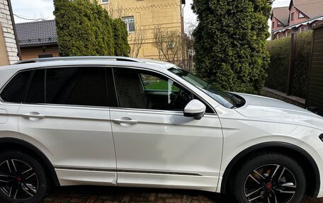 Volkswagen Tiguan II, 2018 год, 3 250 000 рублей, 5 фотография