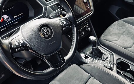 Volkswagen Tiguan II, 2018 год, 3 250 000 рублей, 22 фотография