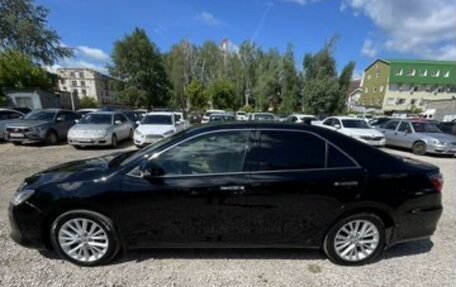 Toyota Camry, 2015 год, 1 900 000 рублей, 4 фотография