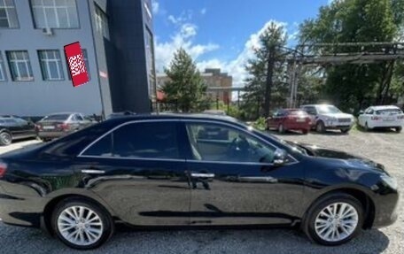 Toyota Camry, 2015 год, 1 900 000 рублей, 3 фотография